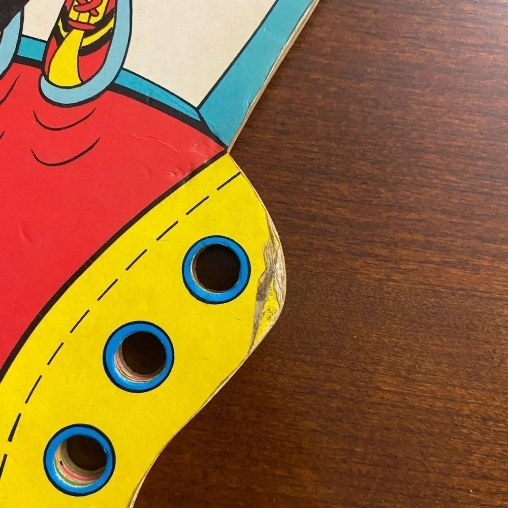 WALT Disney Goofy Shoe Lace book